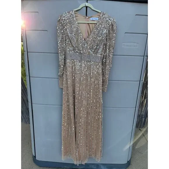 NEW Mac Duggal Vanilla Silver Wrap Bodice Long Bishop Sleeve Gown Size 10 $598